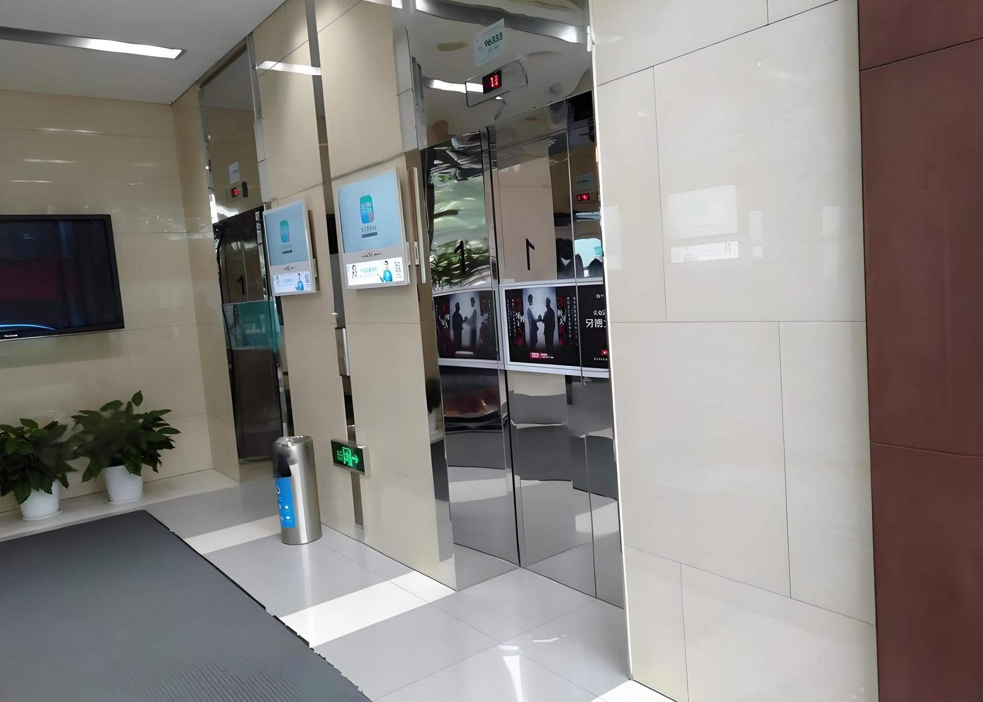 电梯厅